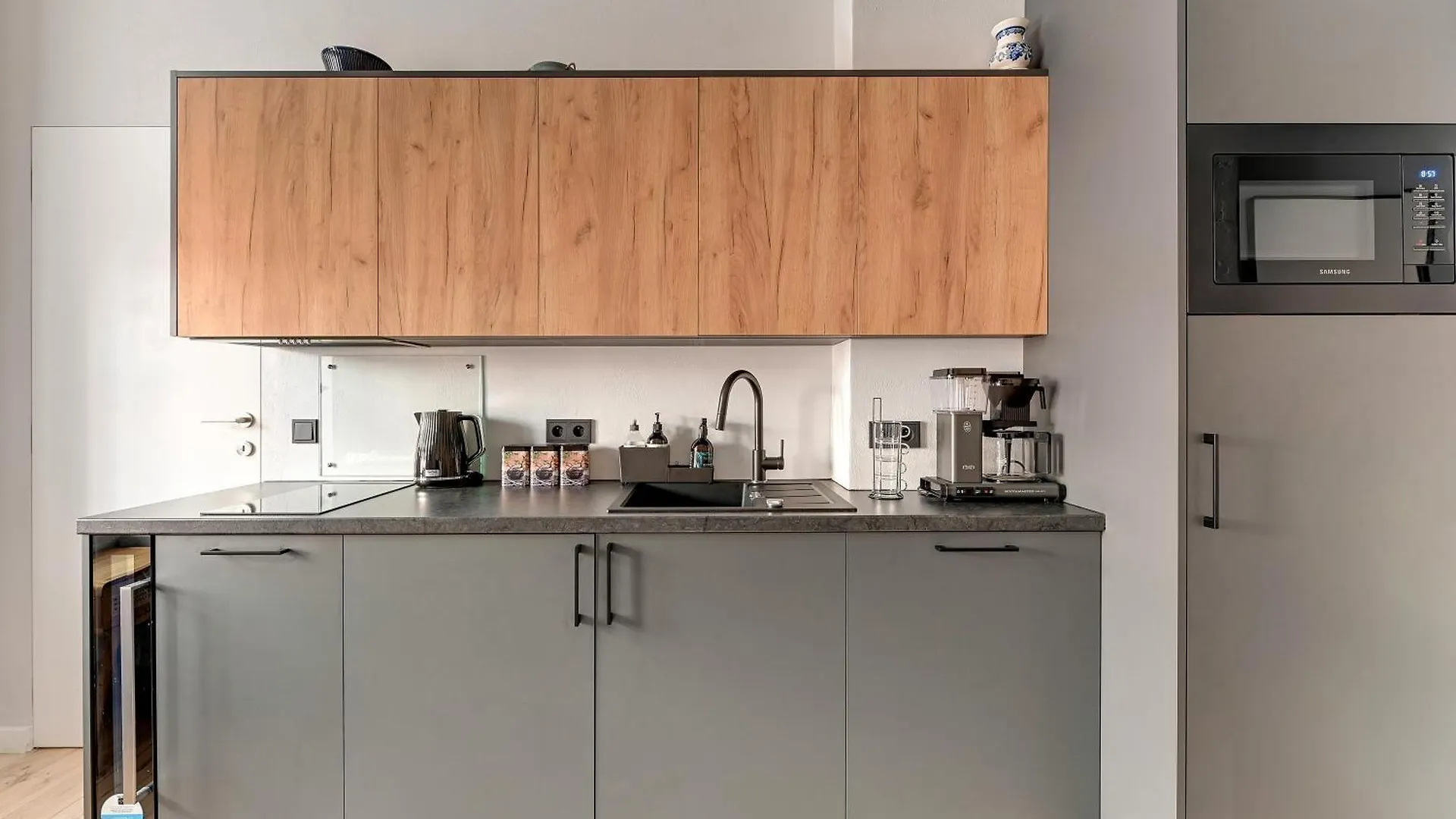 Lion Apartments - Azzuro Premium Loft With 2 Bedr Sopot 0*,  Polska